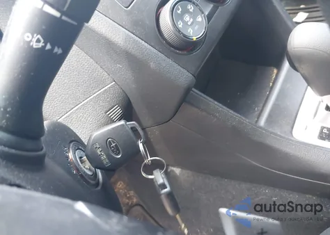 2013 Subaru Impreza 2.0I Premium из США, поврежденный, VIN JF1GPAC61D2861316